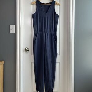 Brooklyn Navy Sleeveless V-Neck Elastic Waist Textured Jumpsuit Clean Girl Style